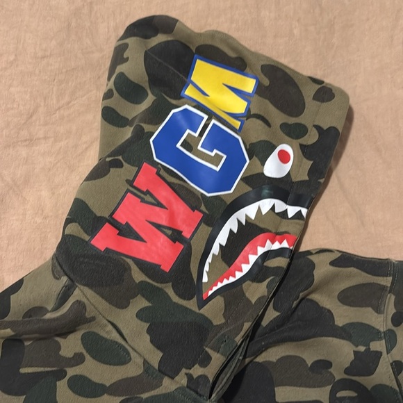 A bathing ape hoodie camo - Picture 8 of 8